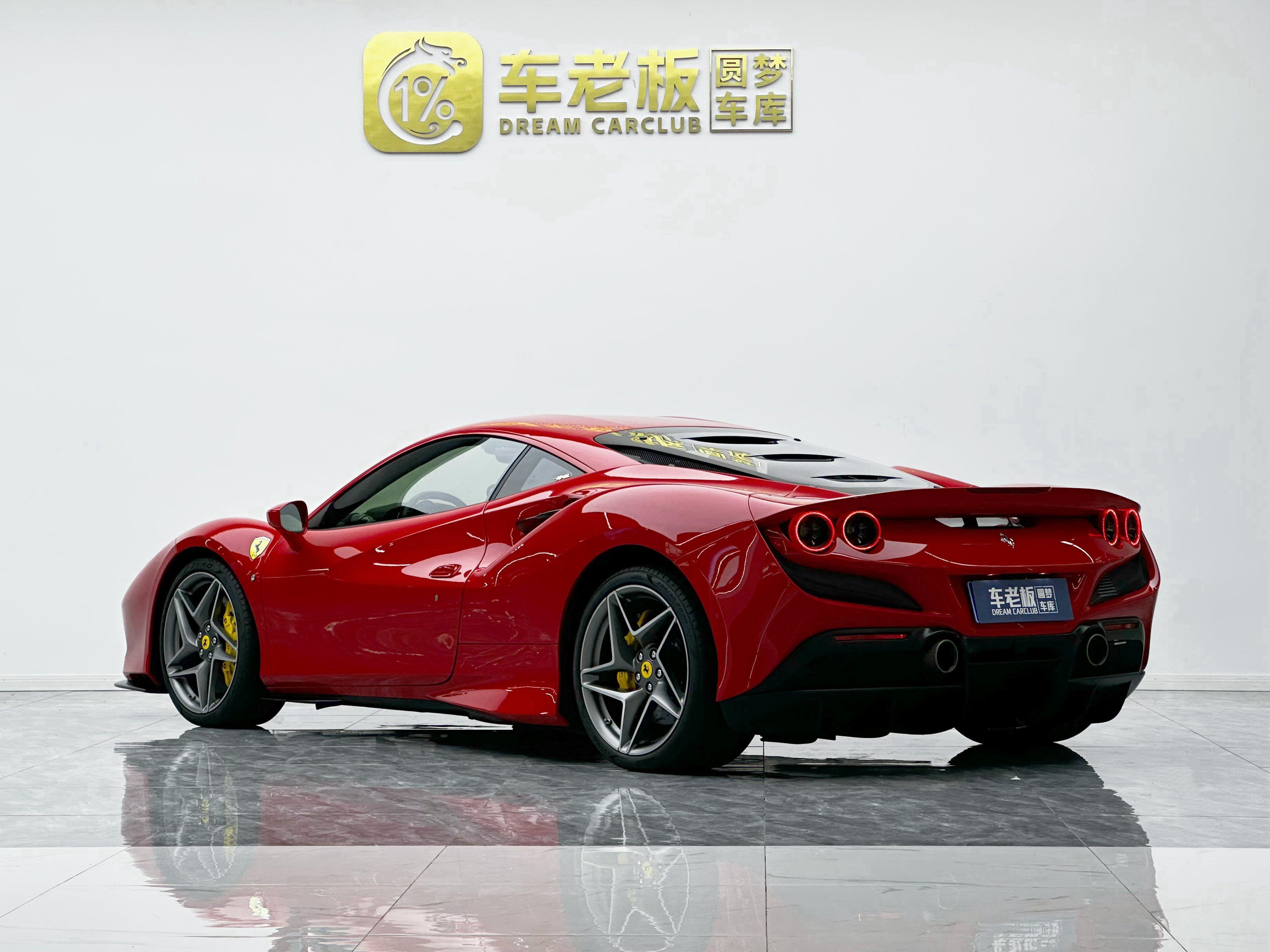 Ferrari F8 2019 thumb 2