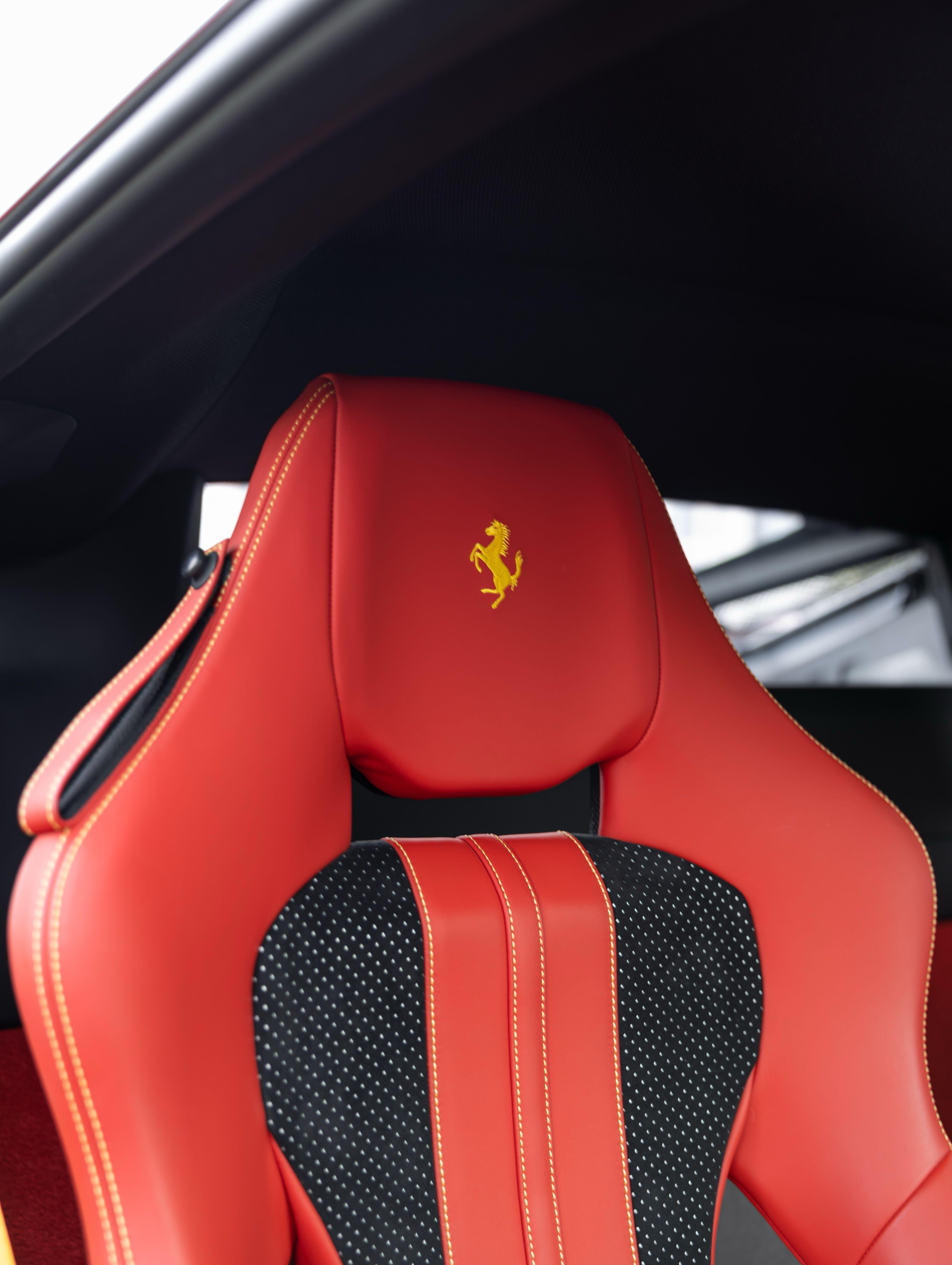 Ferrari F8 2019 thumb 6