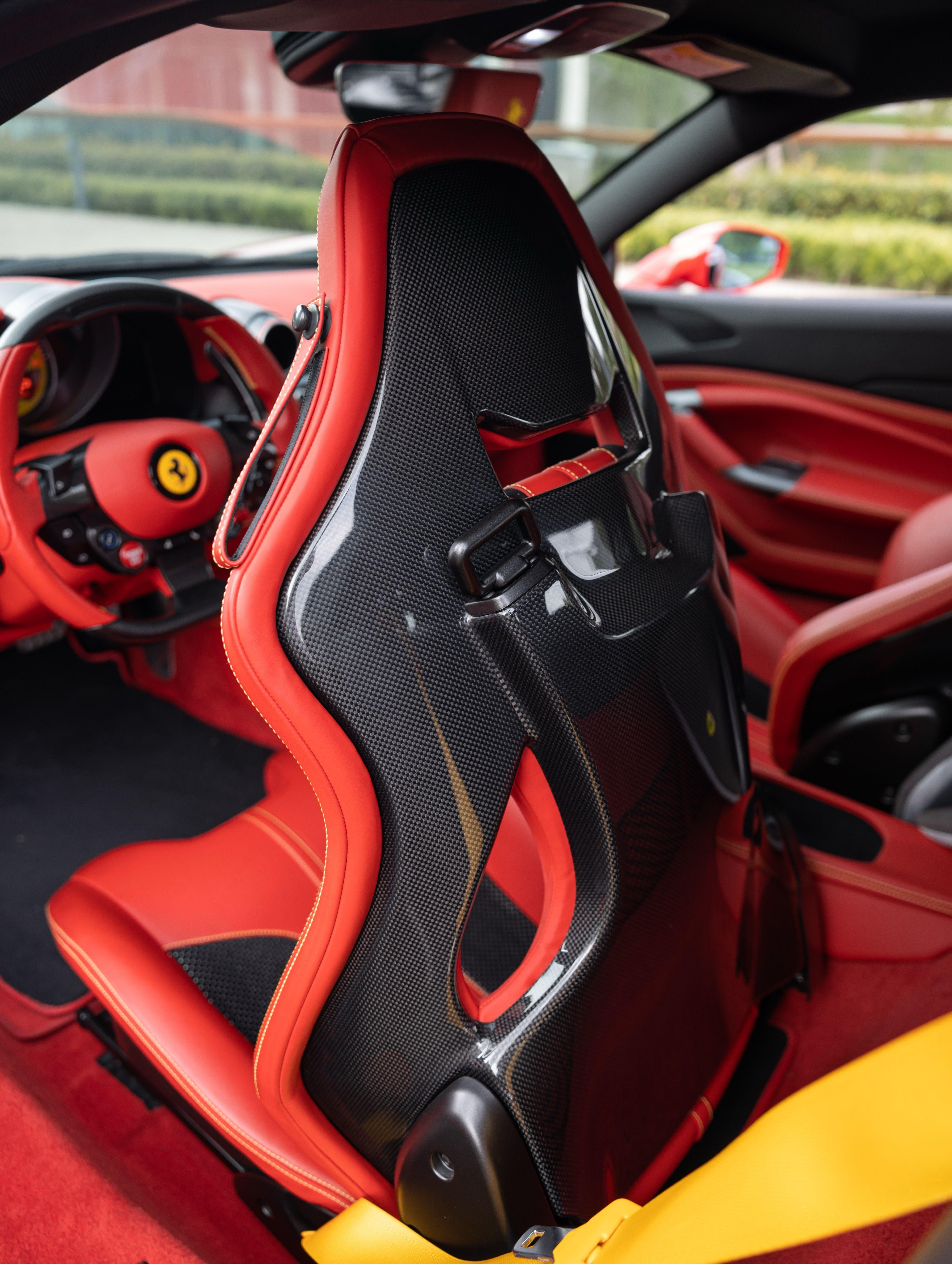 Ferrari F8 2019 thumb 9