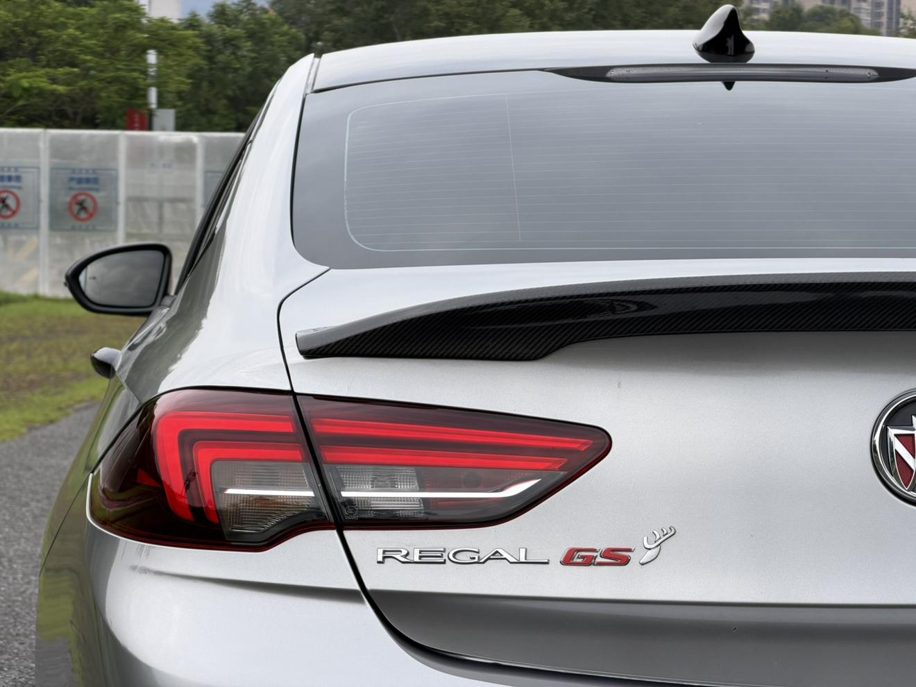 Buick Regal 2017 thumb 8