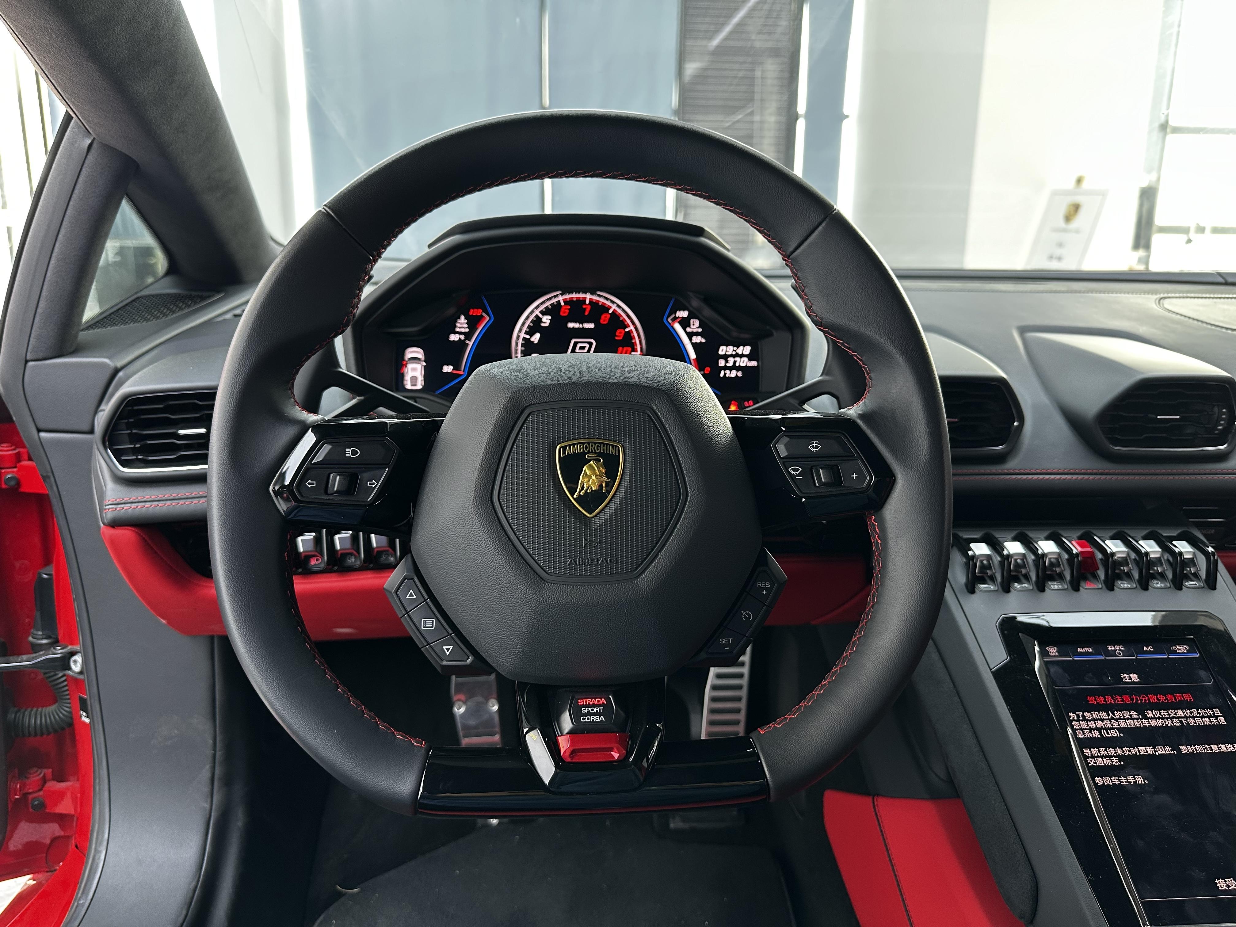 Lamborghini Huracán 2020 thumb 11