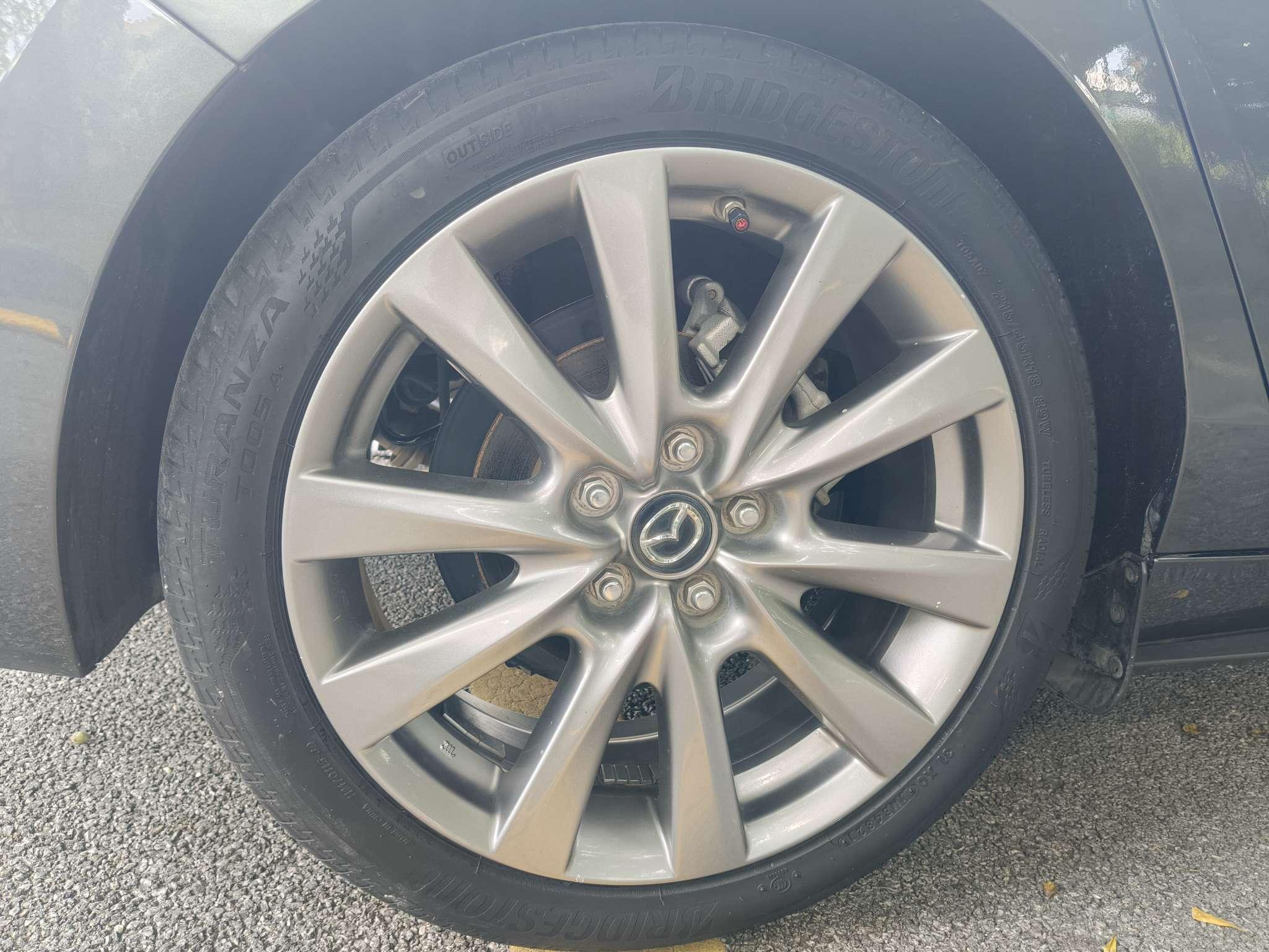 Mazda 3 2020 thumb 11