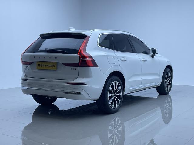Volvo XC60 2024 thumb 5