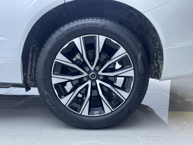 Volvo XC60 2024 thumb 7