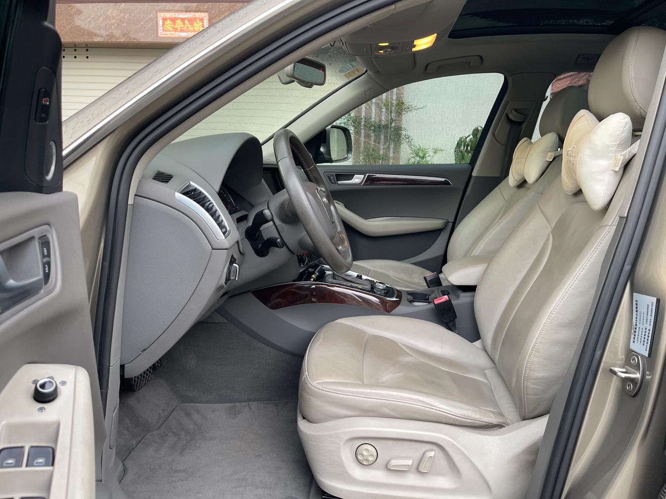 Audi Q5 2012 thumb 6