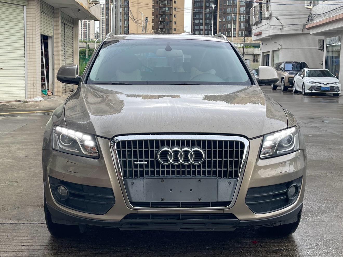 Audi Q5 2012 thumb 9