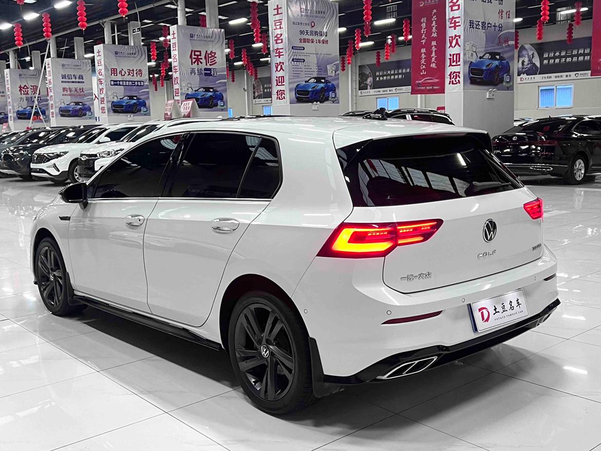 Volkswagen Golf Sportsvan 2023 thumb 2