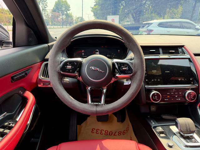 Jaguar E-Pace 2024 thumb 7