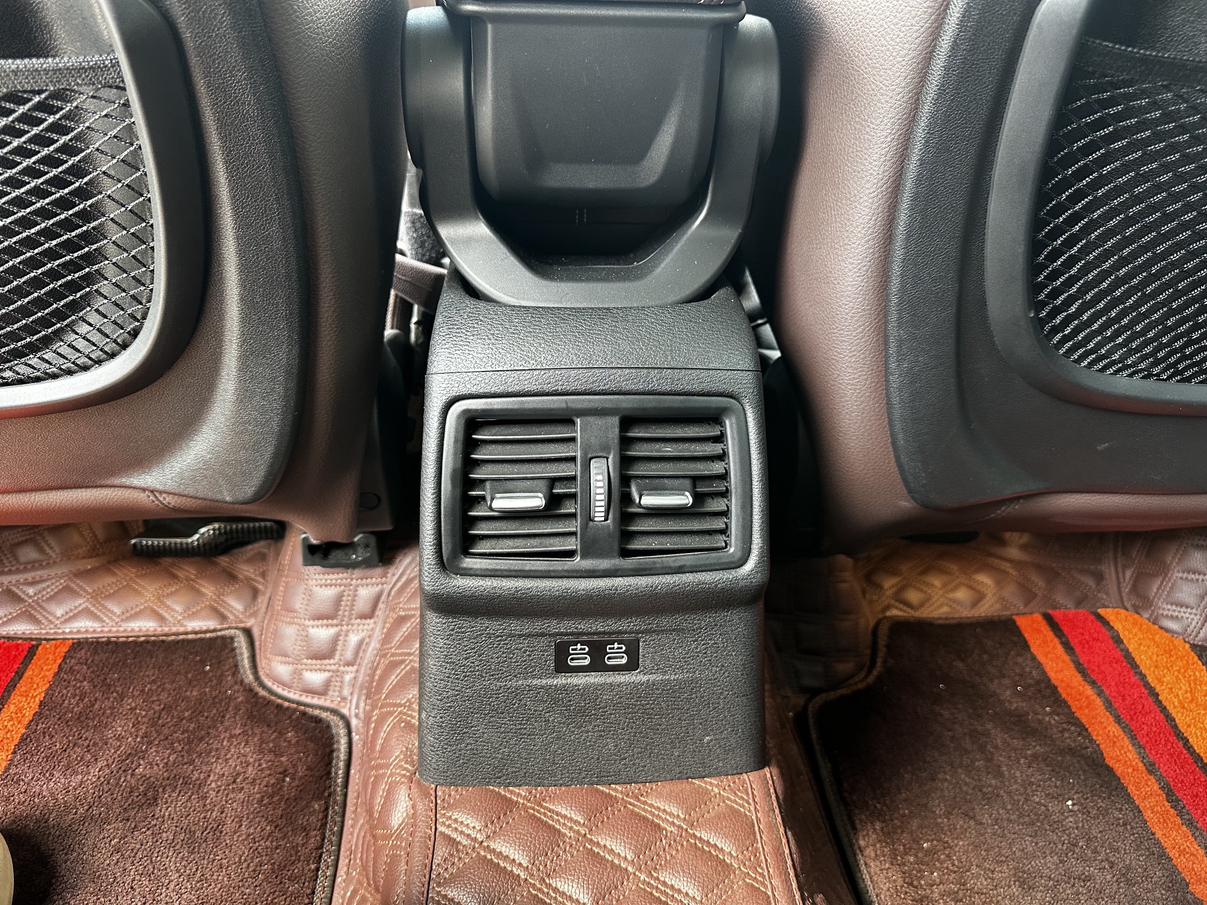 BMW X1 2021 thumb 7