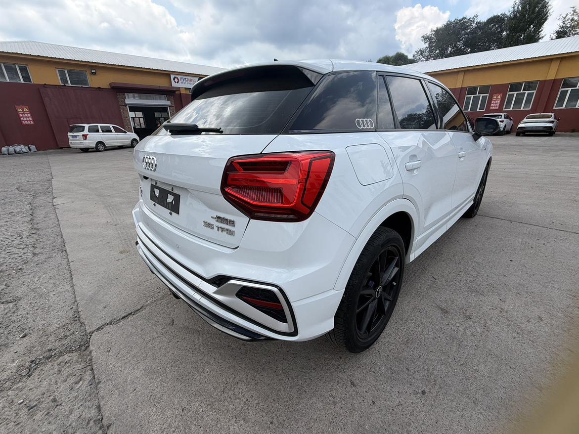 Audi Q2 2022 thumb 4