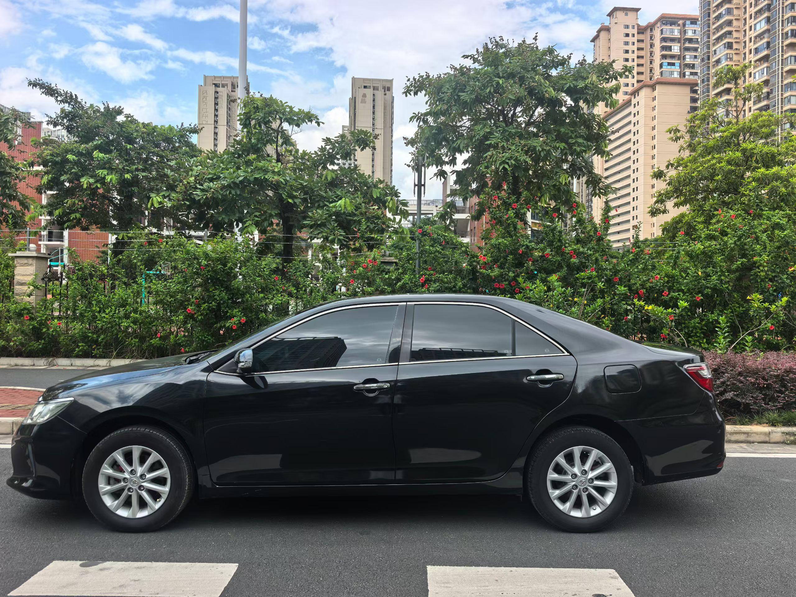 Toyota Camry 2015 thumb 2