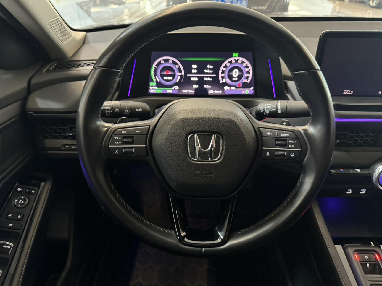 Honda Accord 2023 thumb 9