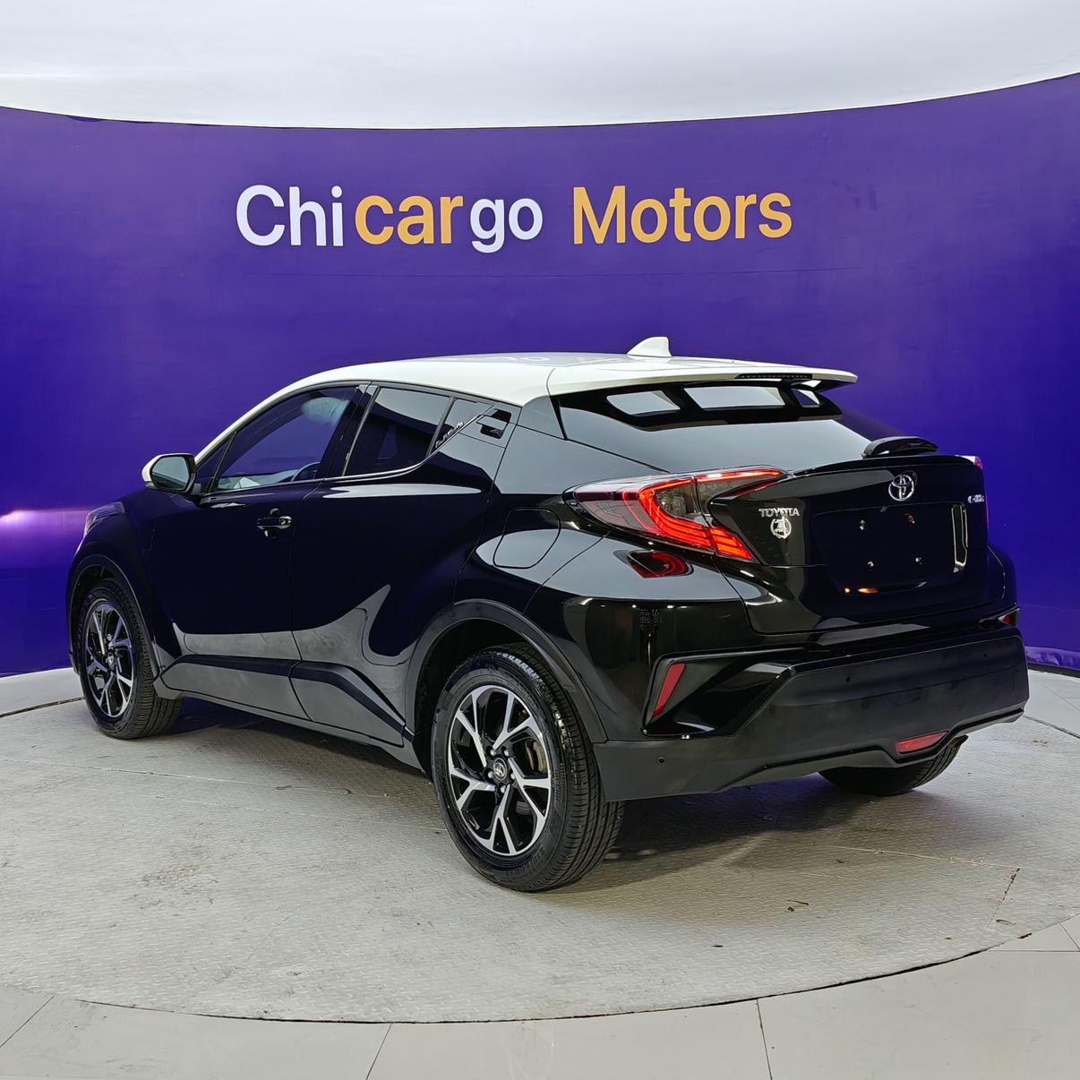 Toyota C-HR 2018 thumb 2