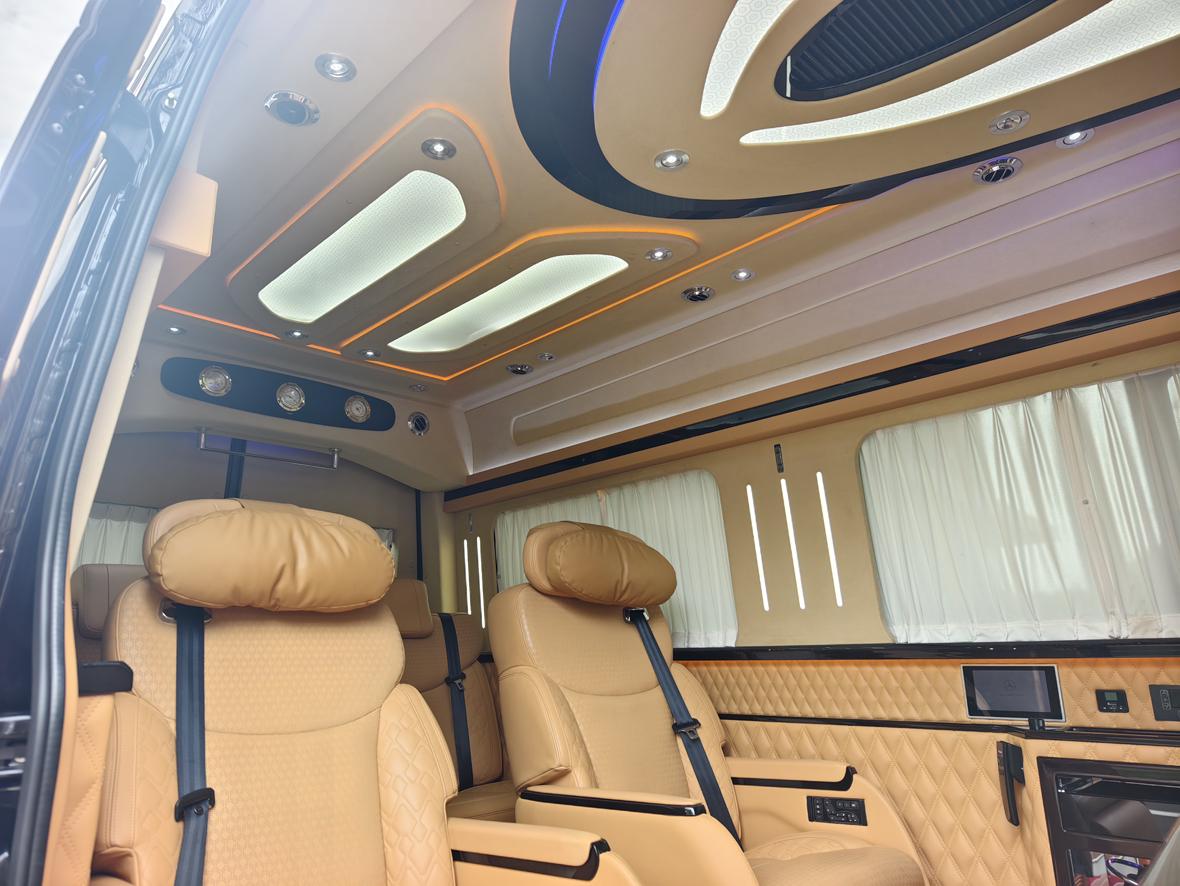 Mercedes-Benz Sprinter 2018 thumb 5