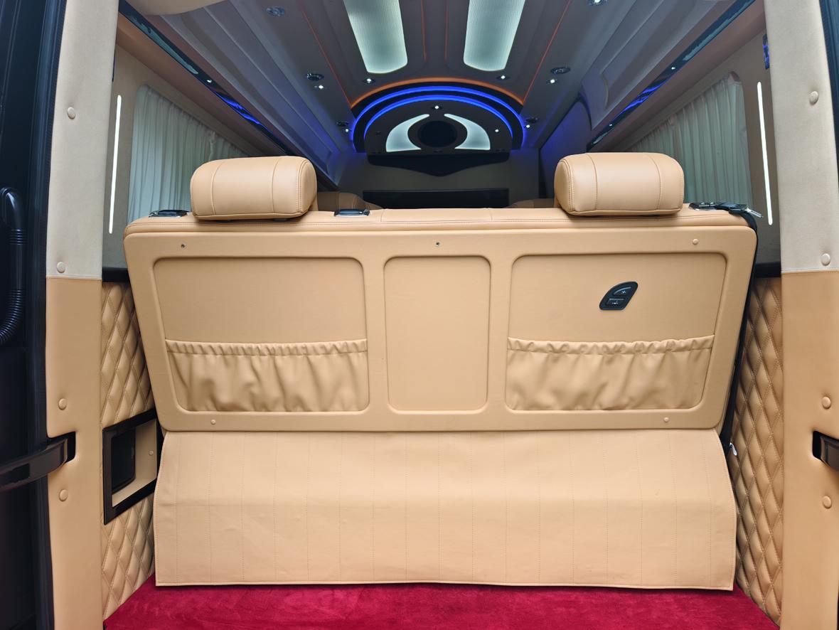 Mercedes-Benz Sprinter 2018 thumb 12