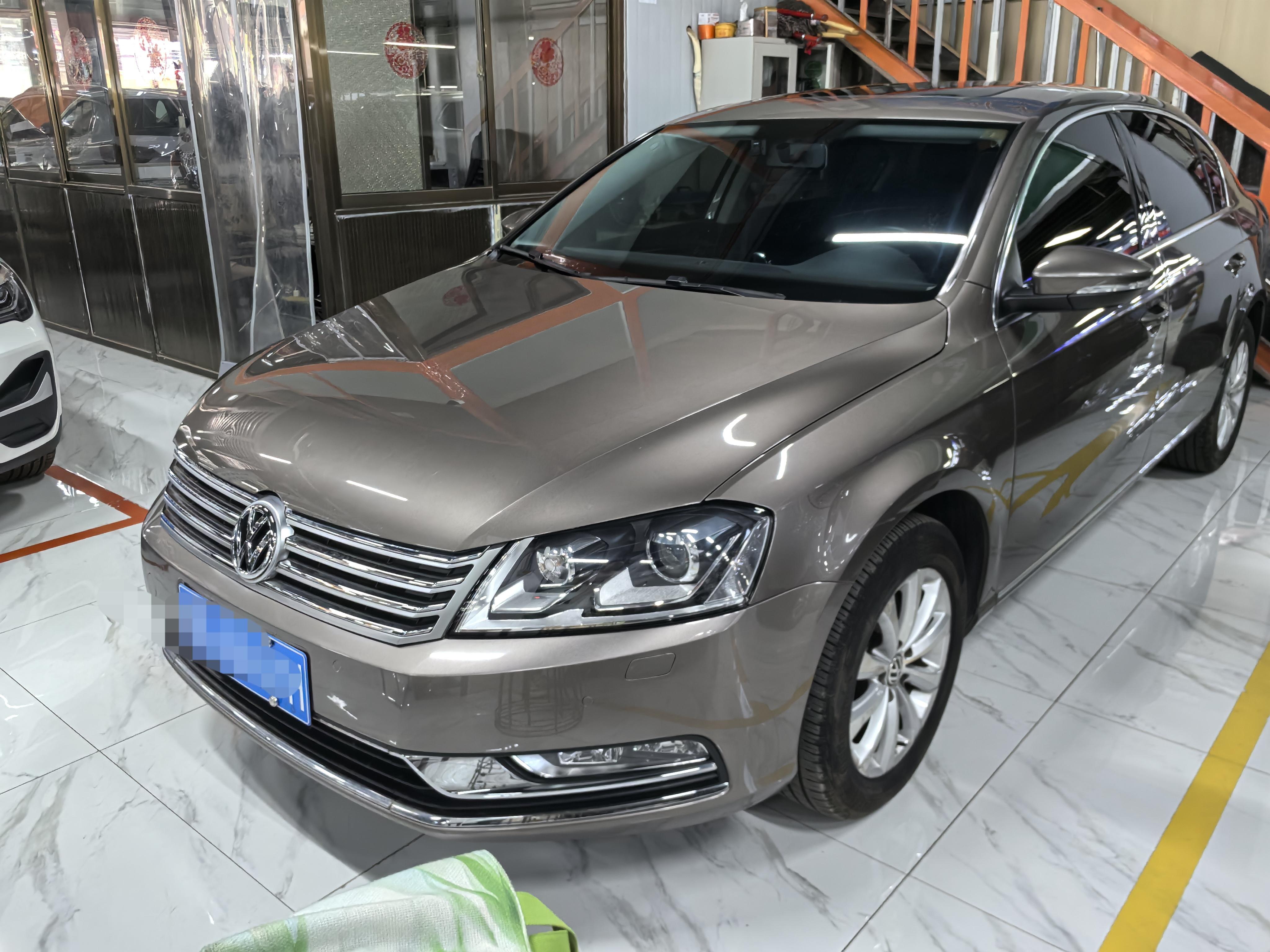 Volkswagen Magotan 2015 thumb 10