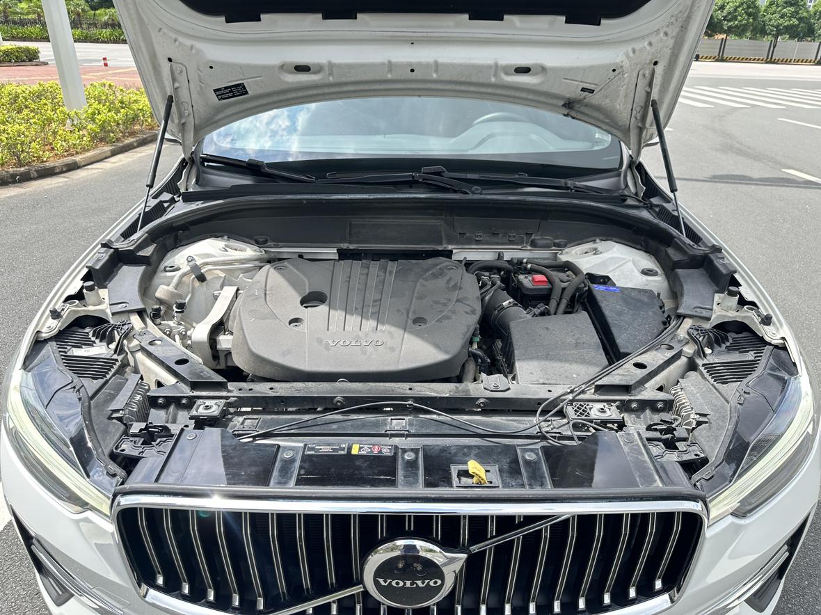Volvo XC60 2022 thumb 7