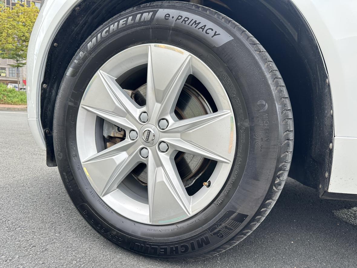 Volvo XC60 2022 thumb 10