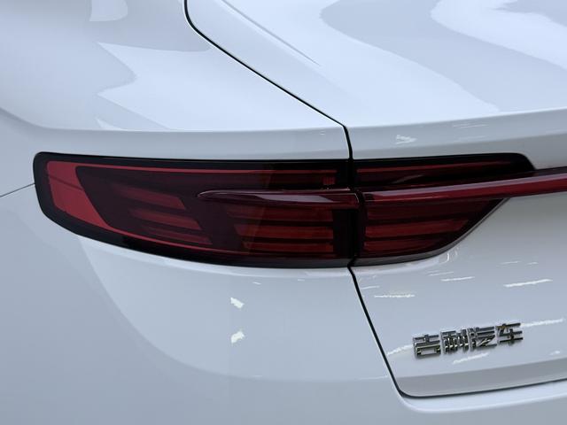 Geely Xingrui 2021 thumb 11