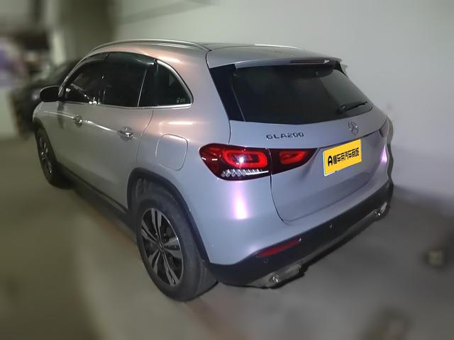 Mercedes-Benz GLA 2020 thumb 2