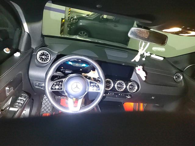 Mercedes-Benz GLA 2020 thumb 3