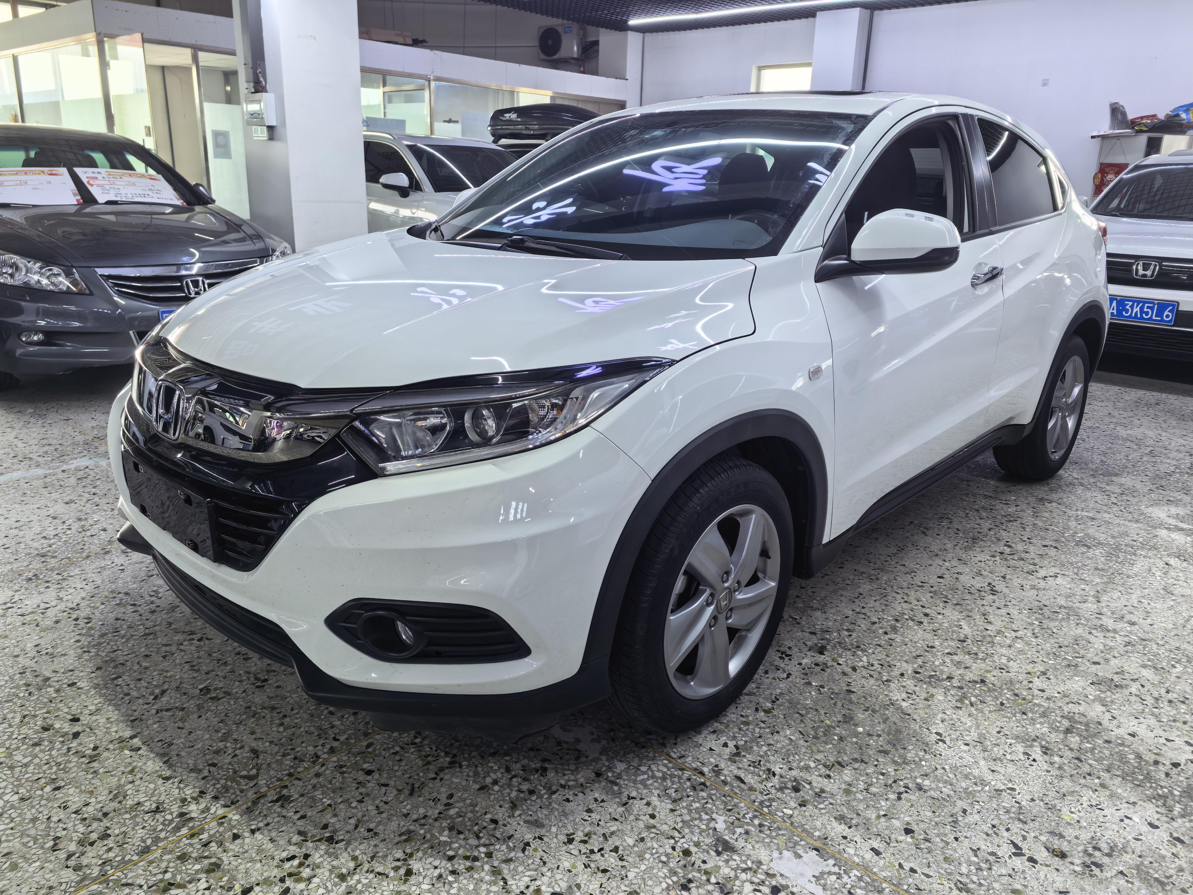 Honda Vezel 2020 thumb 10
