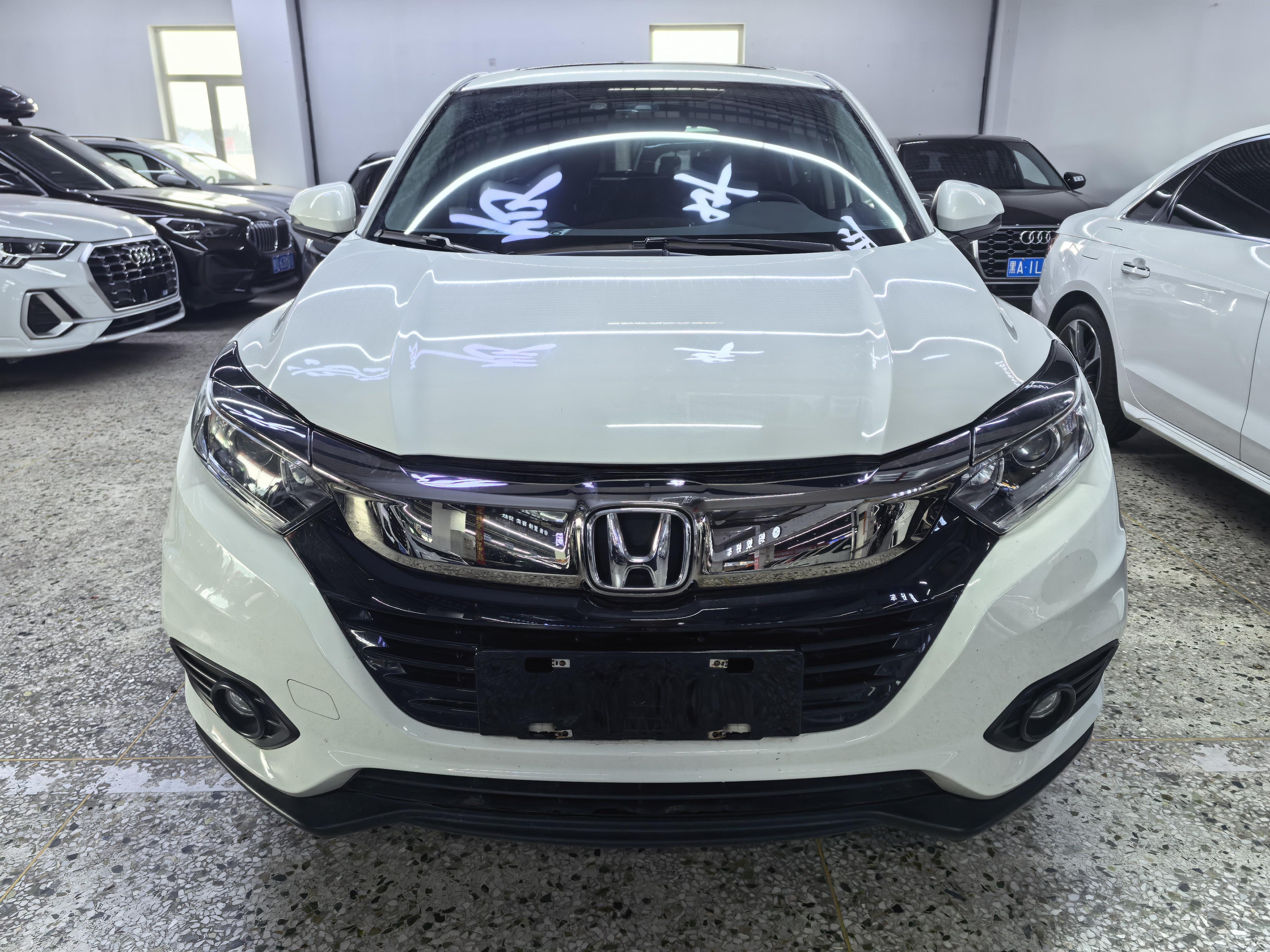 Honda Vezel 2020 thumb 11