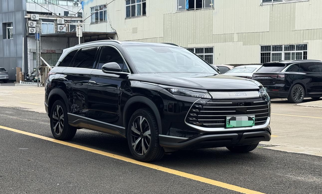 BYD Frigate 07 2024 thumb 11