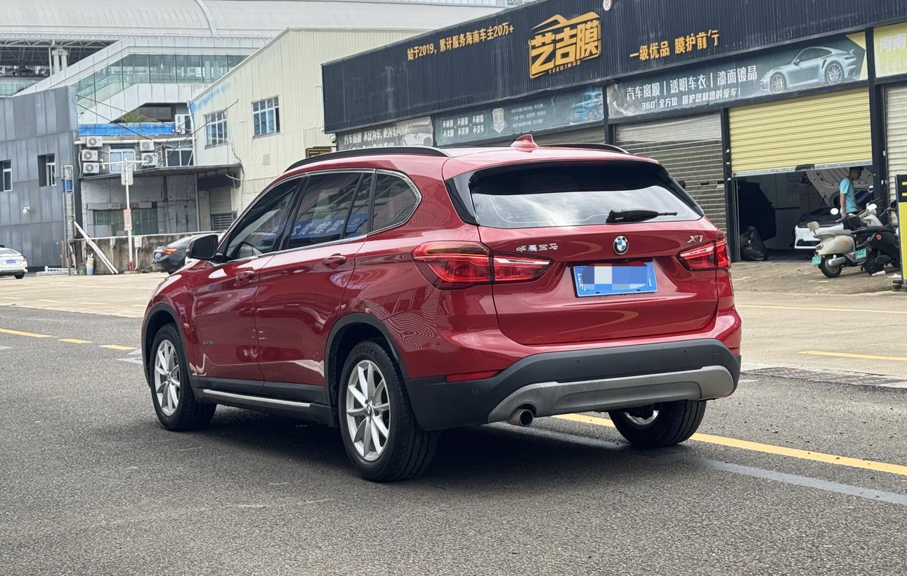 BMW X1 2016 thumb 2