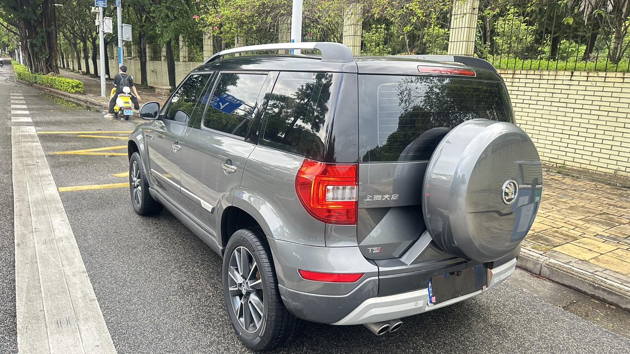 Skoda Yeti 2016 thumb 2