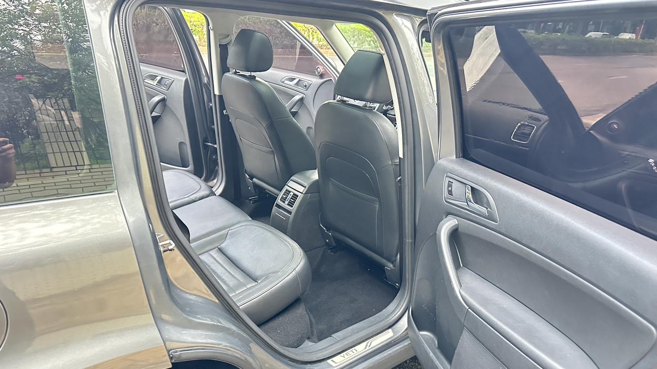 Skoda Yeti 2016 thumb 10