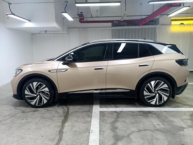 Volkswagen ID.4 2021 thumb 2