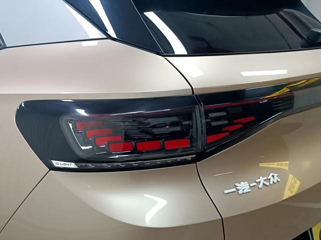 Volkswagen ID.4 2021 thumb 11
