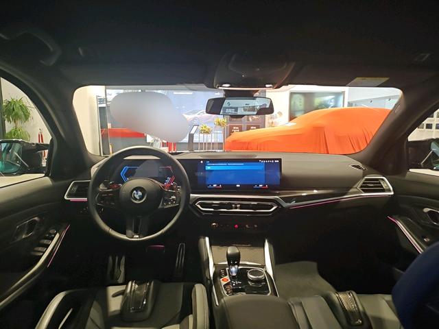 BMW M3 2023 thumb 3