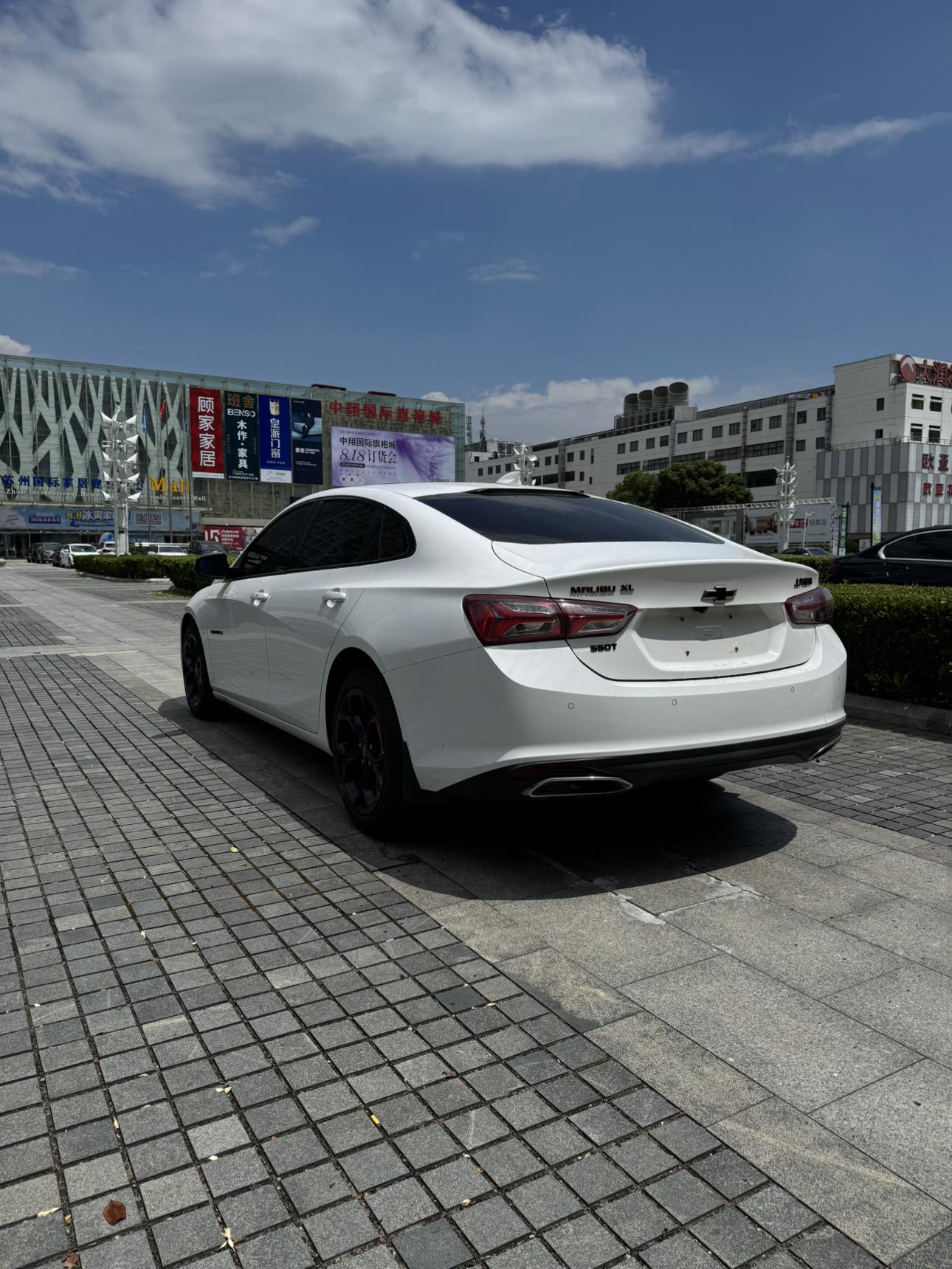 Chevrolet Malibu 2019 thumb 12
