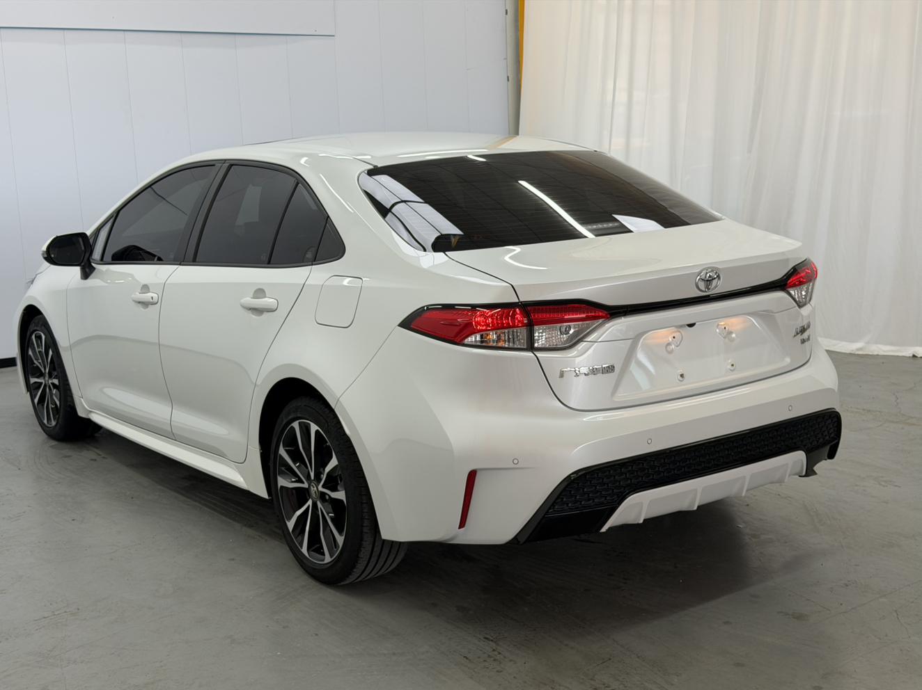 Toyota Levin 2021 thumb 2