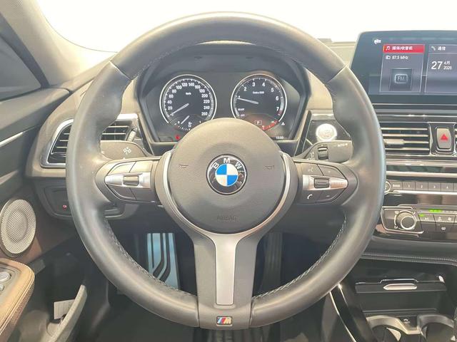 BMW 1 серии 2021 thumb 9