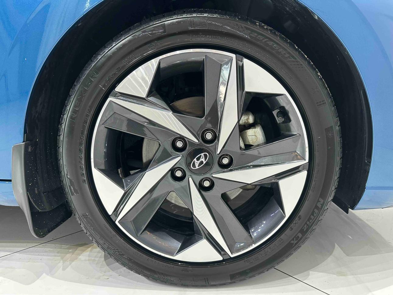 Hyundai Elantra 2022 thumb 5
