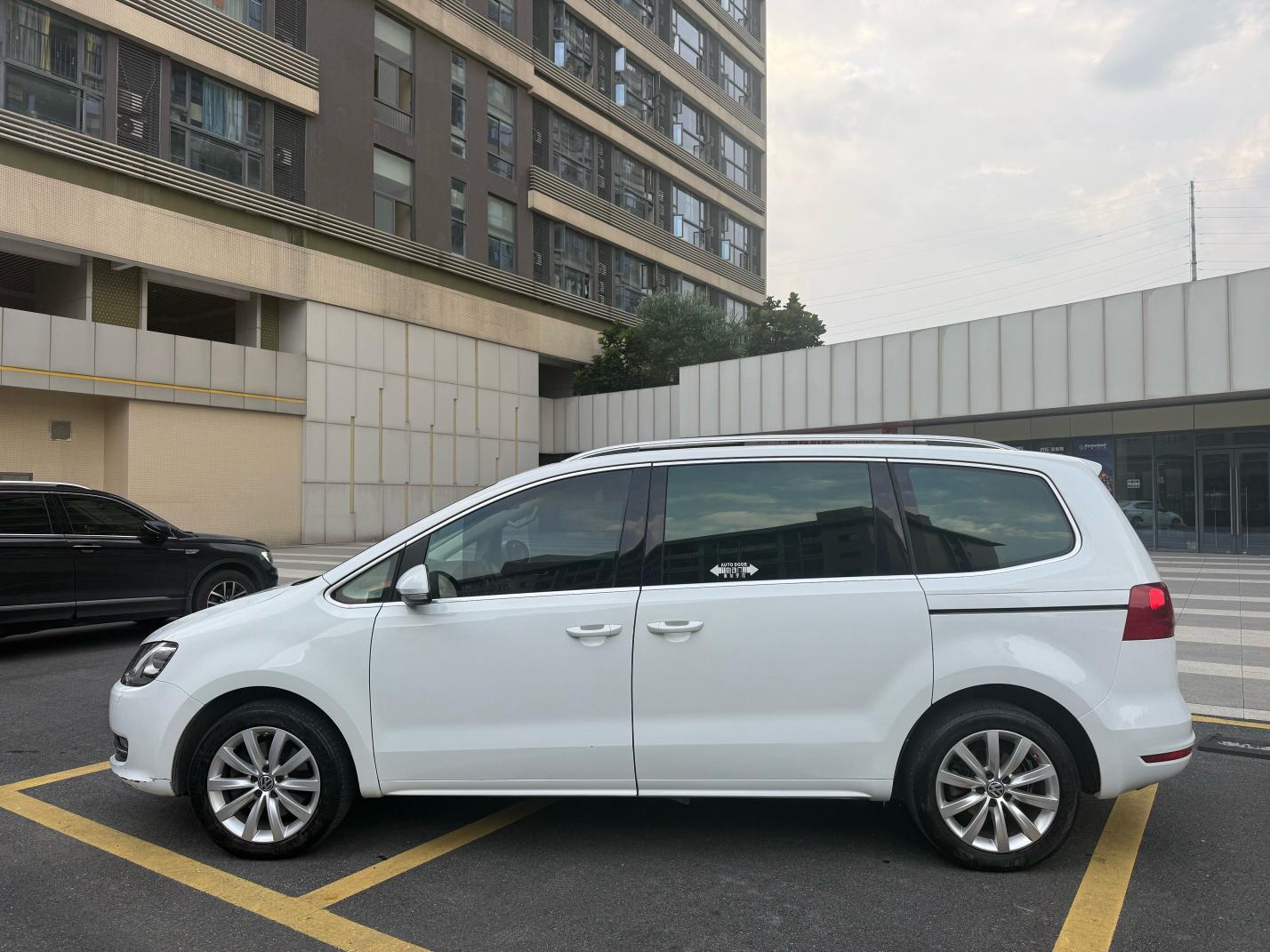 Volkswagen Jetta 2014 thumb 2