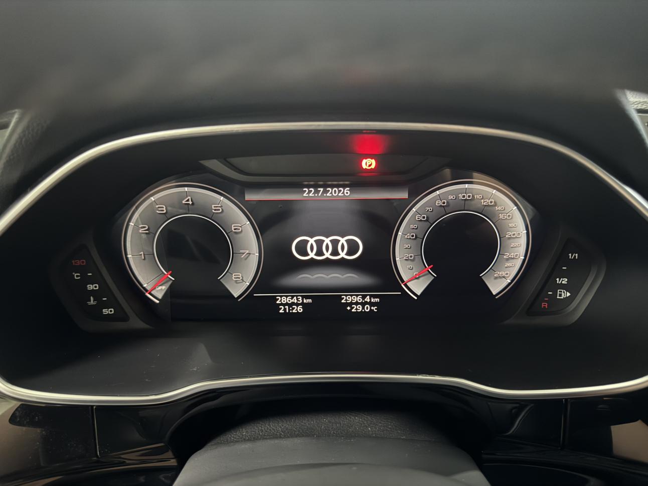 Audi Q3 2023 thumb 11