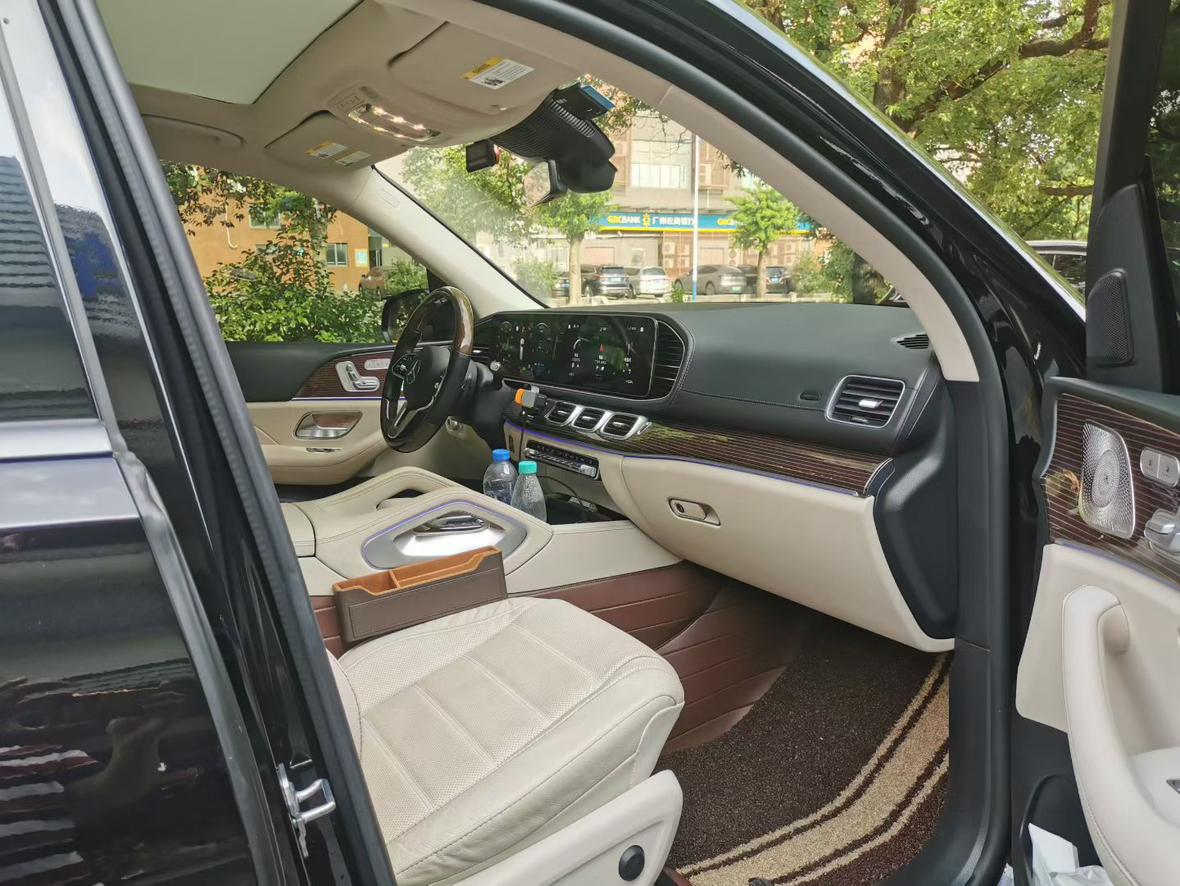 Mercedes-Benz GLS 2023 thumb 11