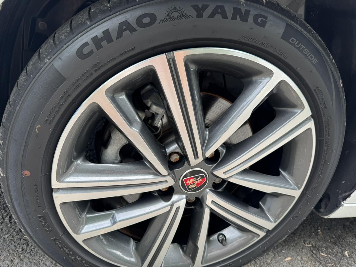 Roewe i5 2019 thumb 7