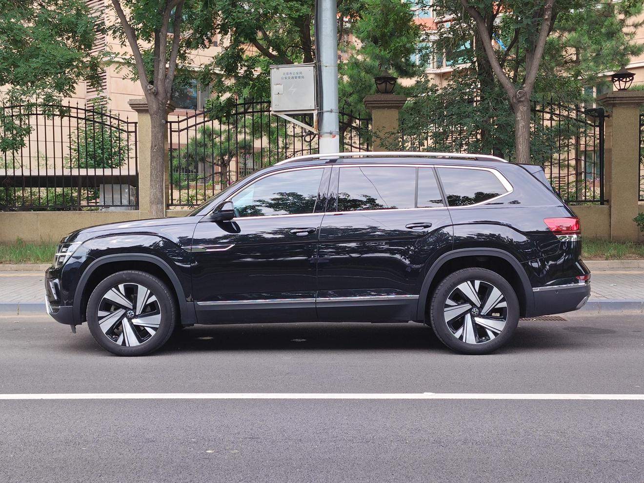 Volkswagen Teramont 2024 thumb 2