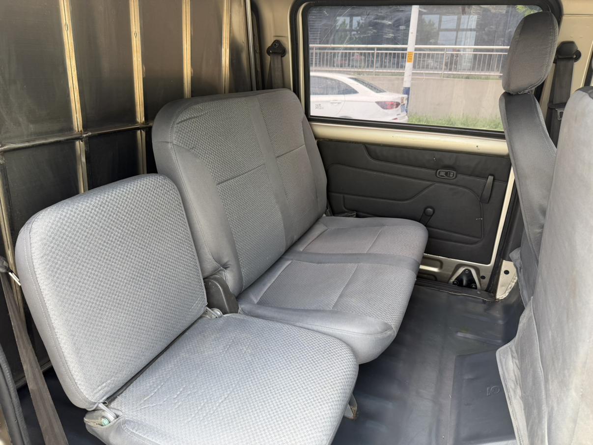 Wuling Rong Guang 2019 thumb 7