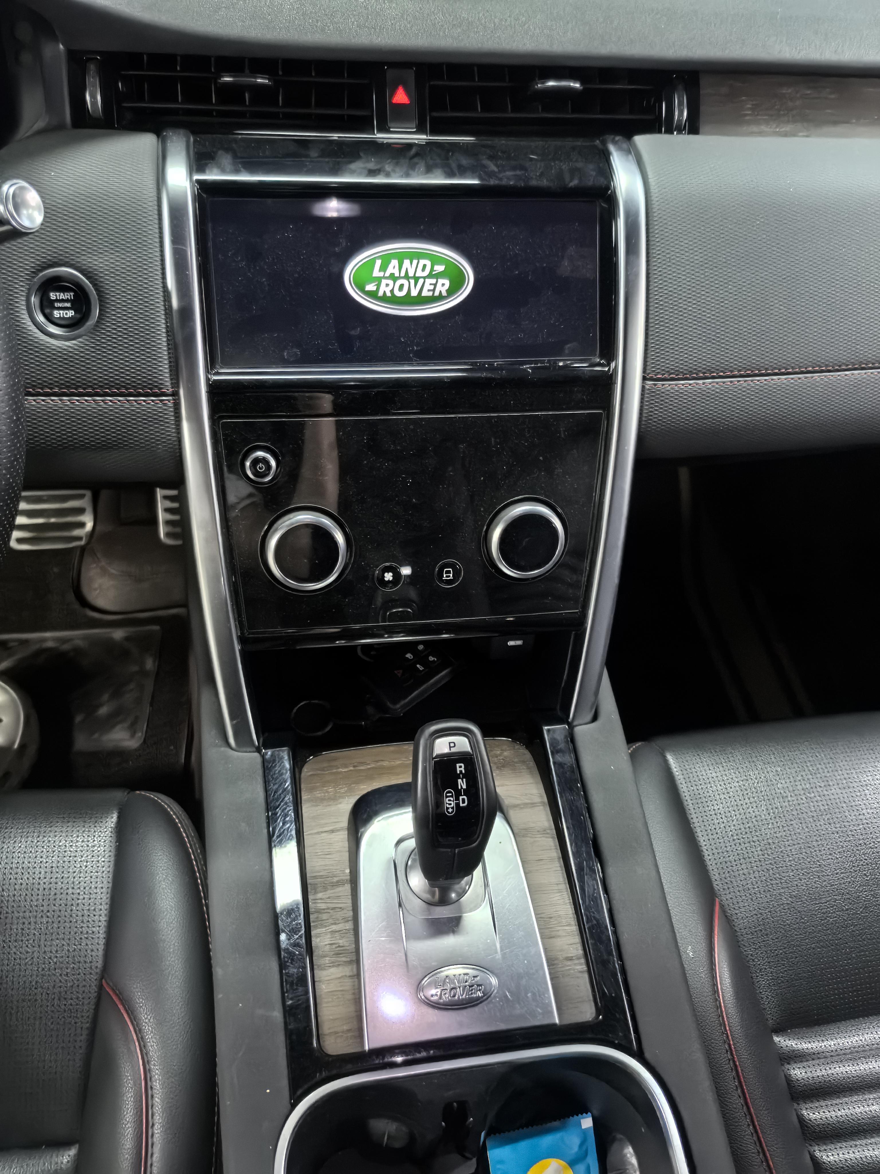 Land Rover Discovery Sport 2020 thumb 5