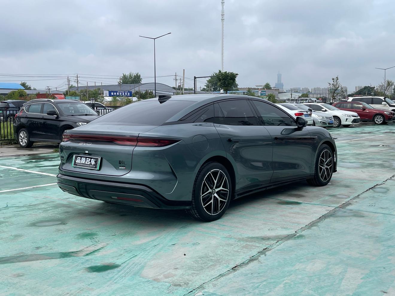 BYD Han L DM 2025 thumb 4