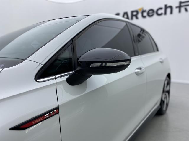 Volkswagen Golf GTI 2023 thumb 12