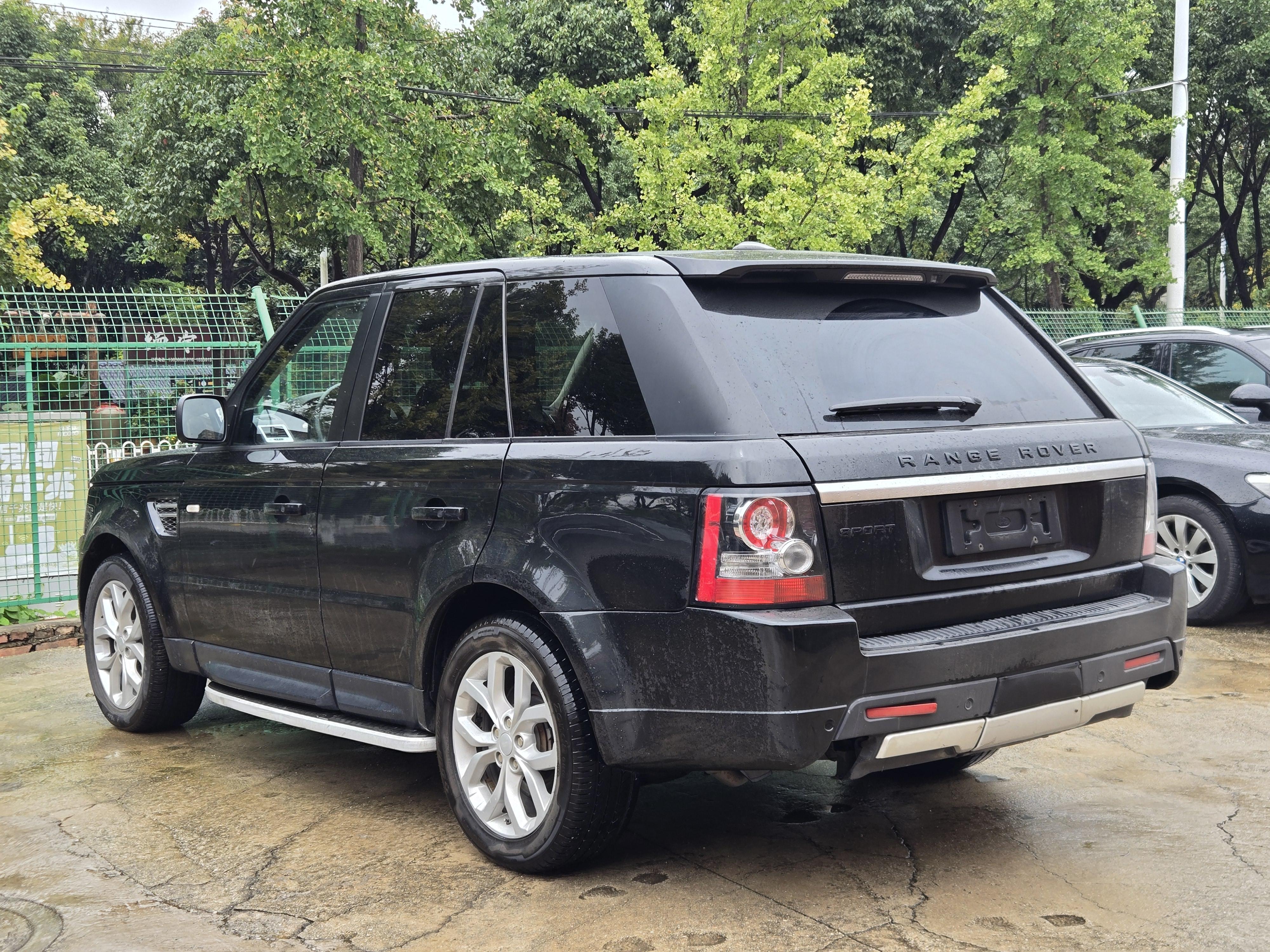 Land Rover Range Rover Sport 2013 thumb 2