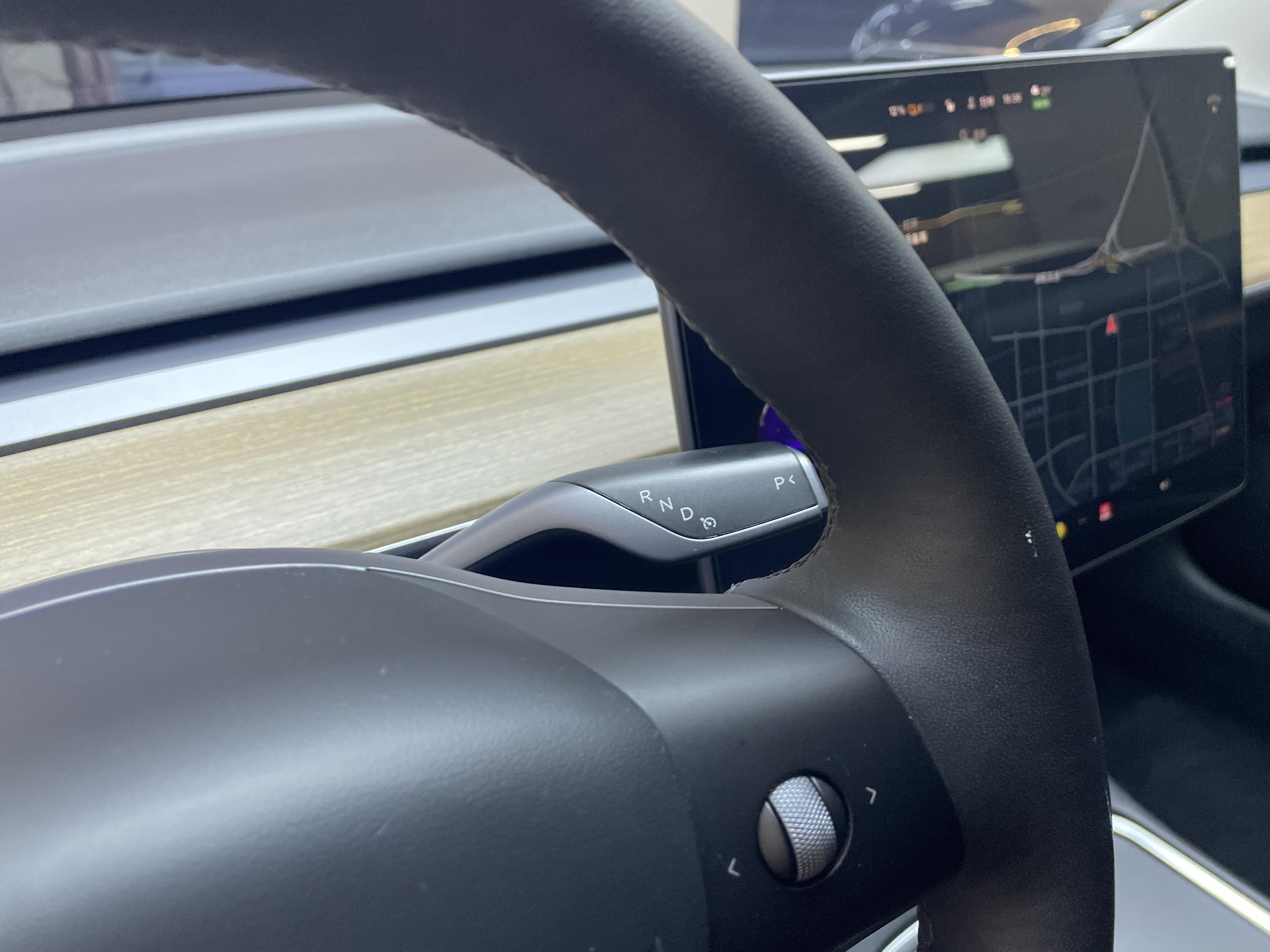 Tesla Model 3 2021 thumb 11
