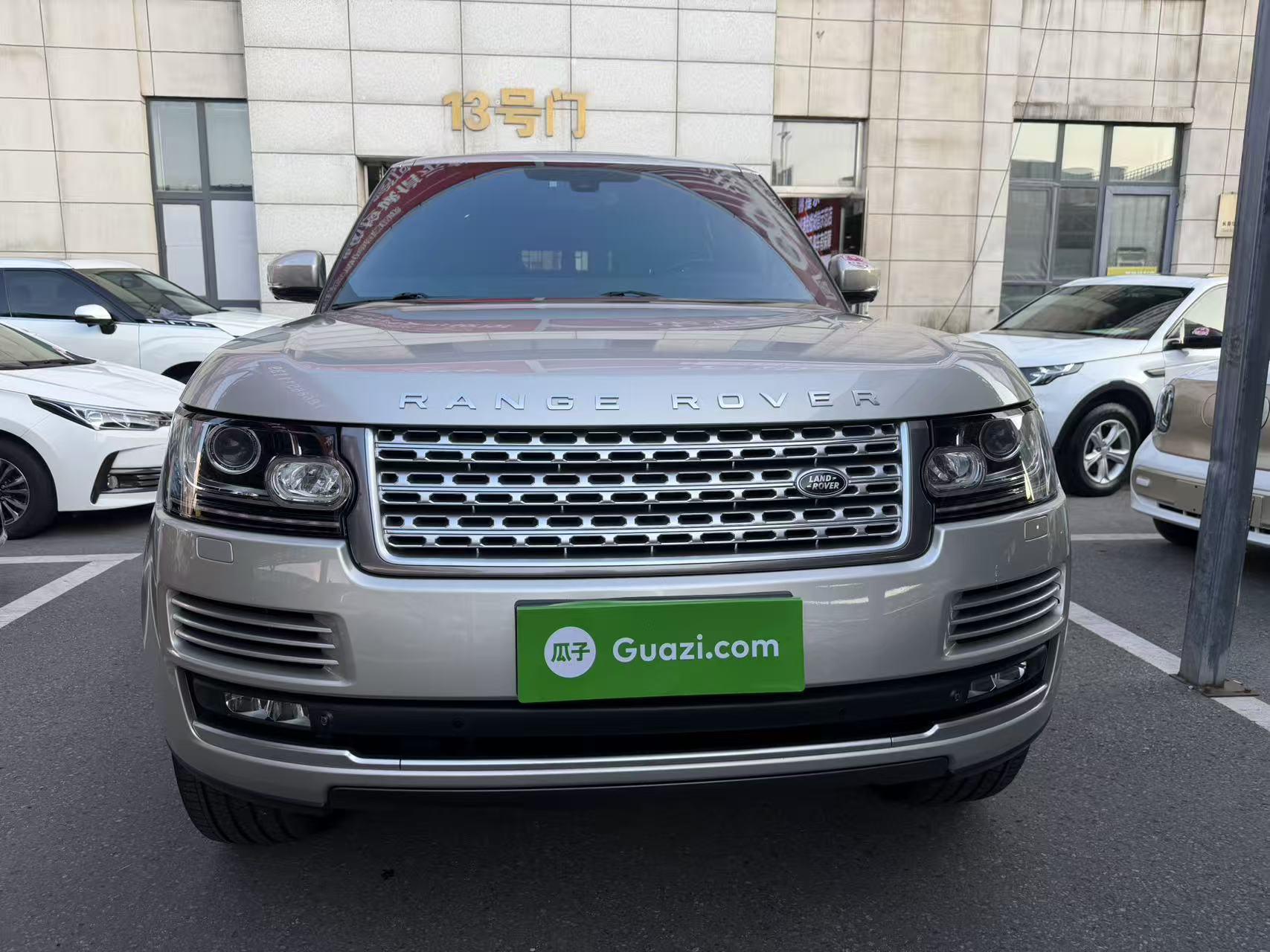 Land Rover Range Rover 2013 thumb 12